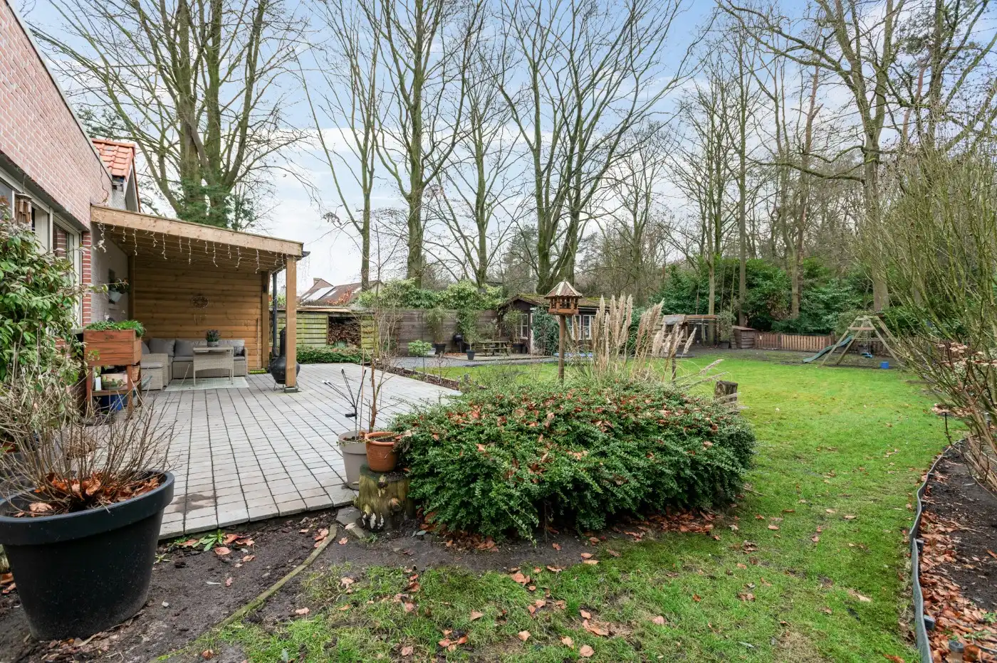 Ruime, instapklare, vrijstaande woning met 5 slpk., grote tuin en praktijkruimte foto 30