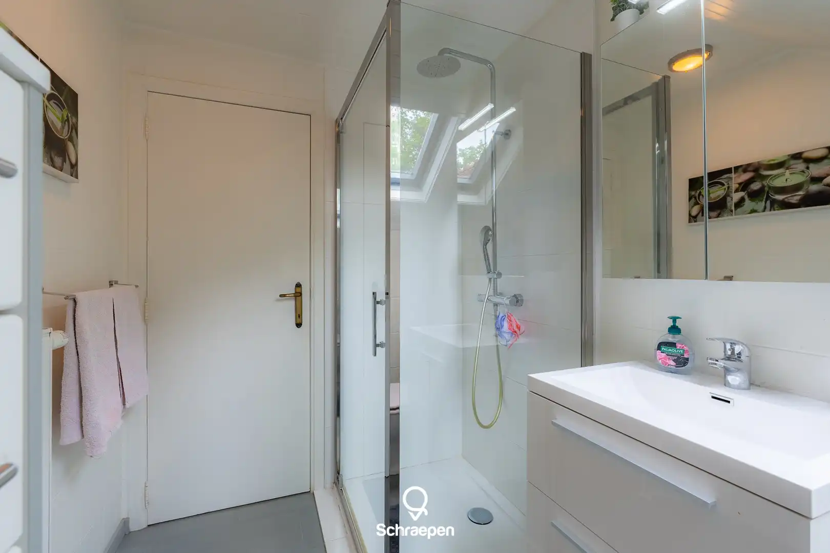 Idyllisch gelegen woning (314 m²) op een riant perceel van 50 are te Hasselt! foto 22
