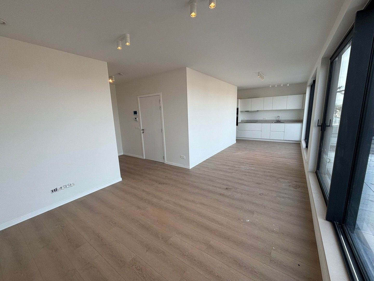 PENTHOUSE MET TWEE RUIME TERRASSEN foto 2