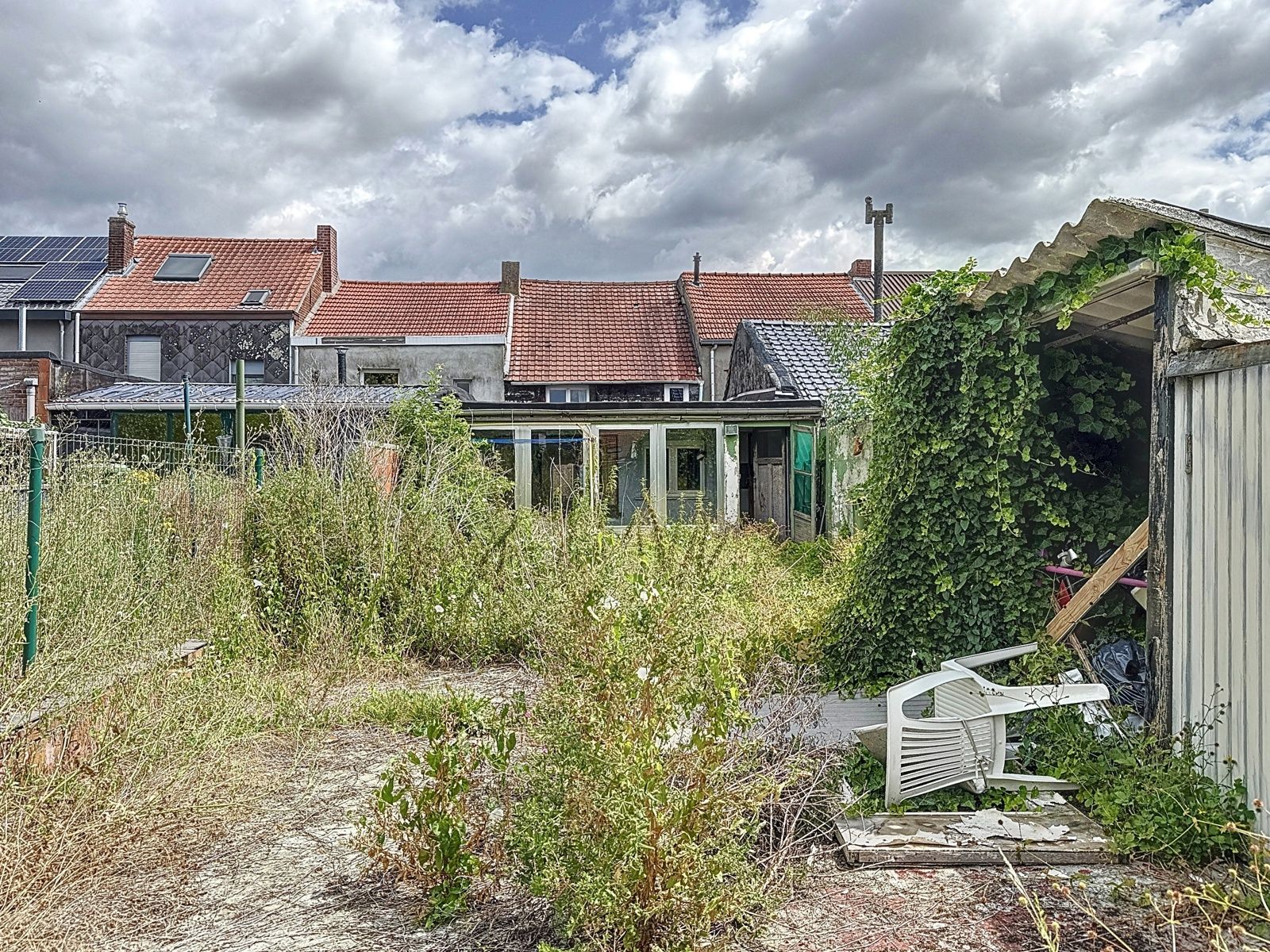 Hoofdfoto van de publicatie: Renovatiepand met potentieel in Tienen