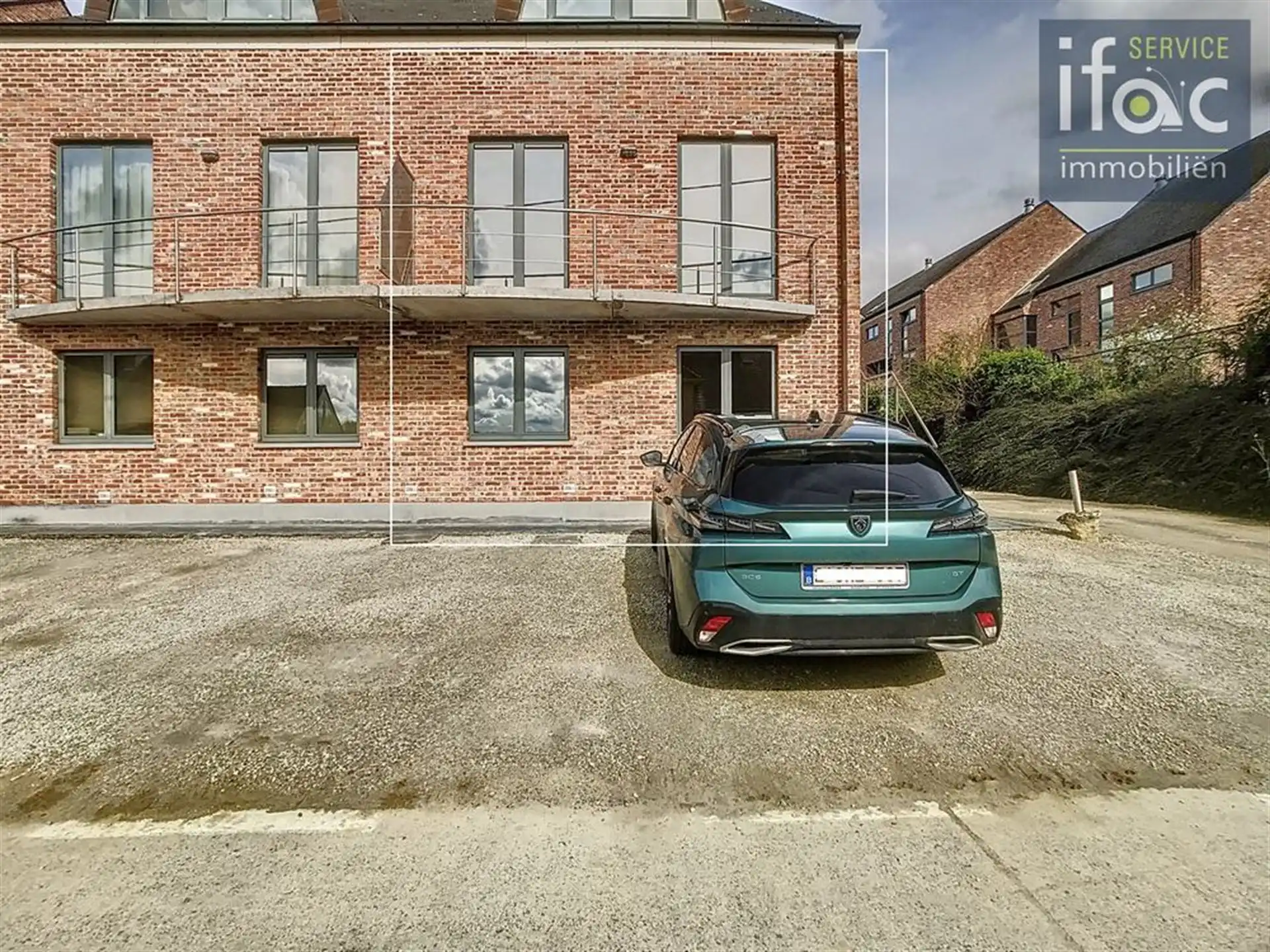 Duplex appartement met 2 slaapkamers foto {{pictureIndex}}