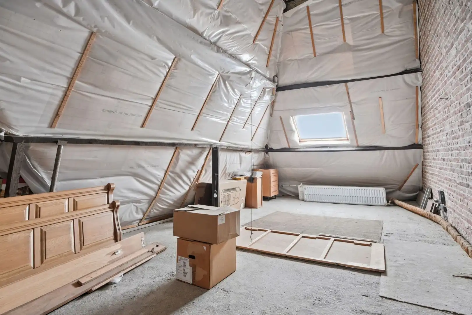 Grote halfopen woning met mogelijks 4 kamers, garage, zonnepanelen en tuin foto 35