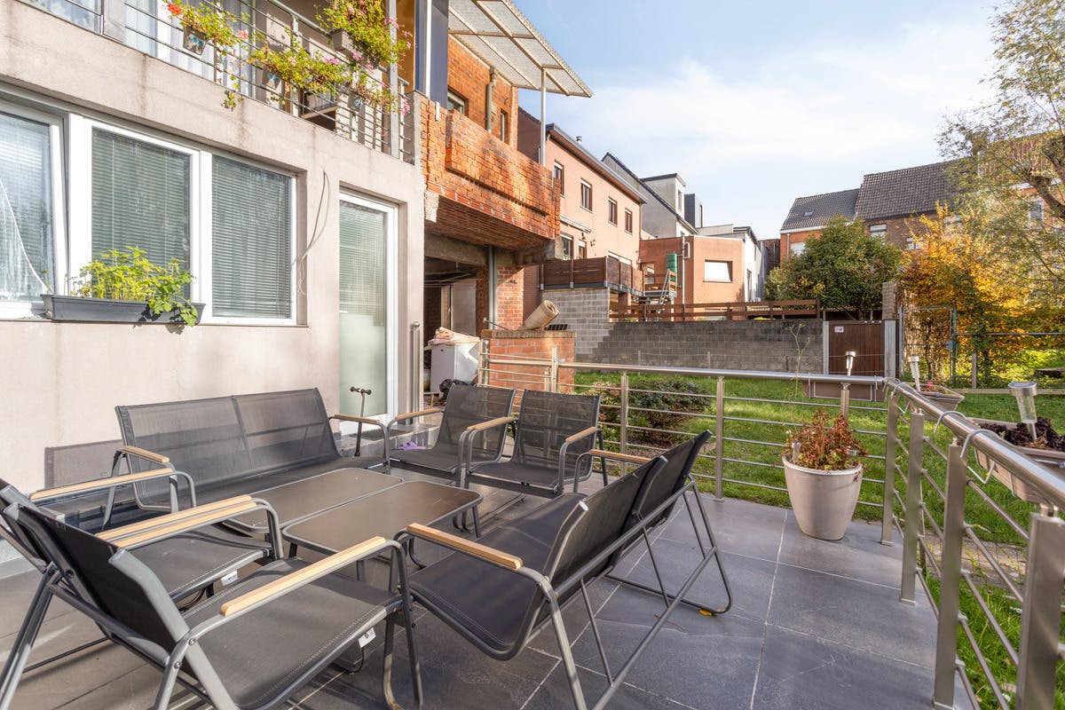 Huis met 4 slaapkamers, 2 badkamers en tuin te koop in Niel foto 14