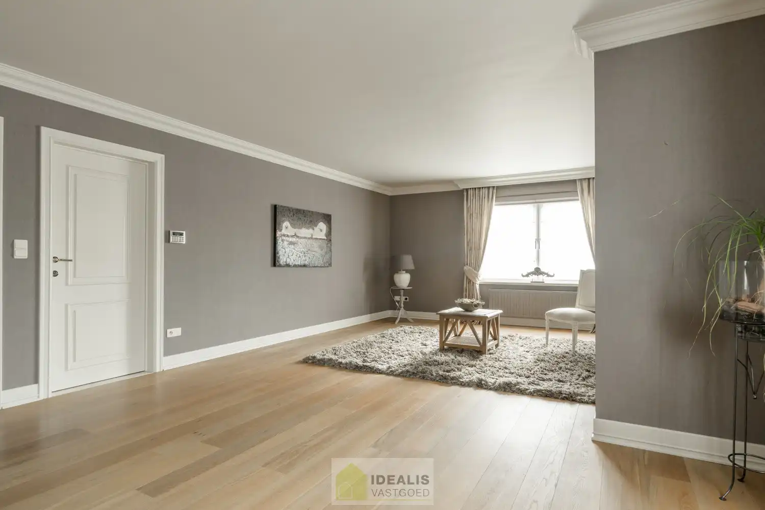 INSTAPKLARE HANDELSRUIMTE VAN MAAR LIEFST +- 410M² MET RIANTE WONING OP SCHITTERENDE COMMERCIËLE ZICHTLOCATIE!! foto 48