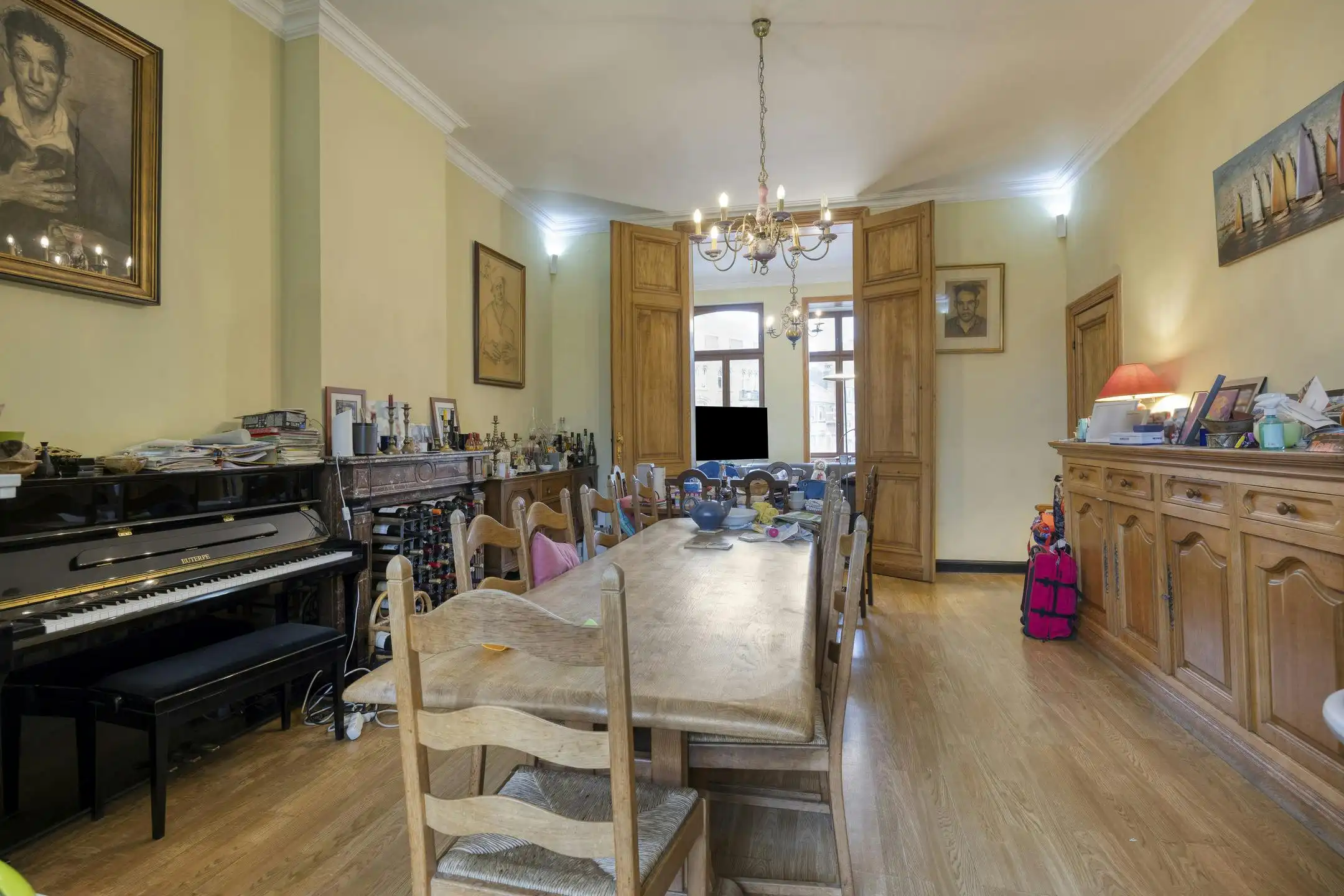 Op te frissen herenhuis met 7 slaapkamers en stadstuin. foto 13