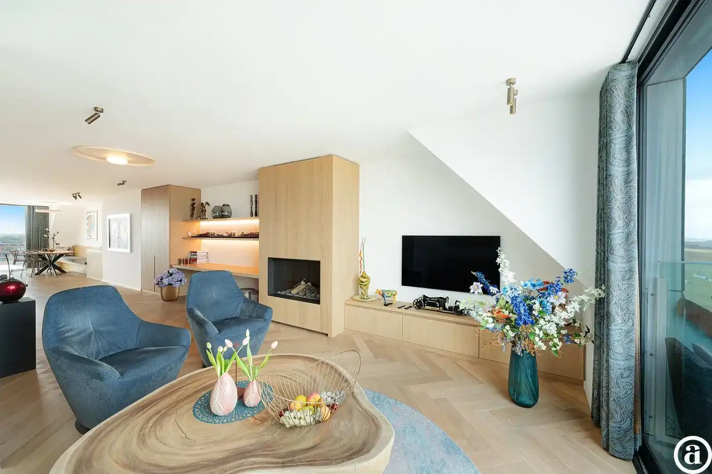 Exclusief en luxueus duplexappartement met panoramisch zicht foto 6
