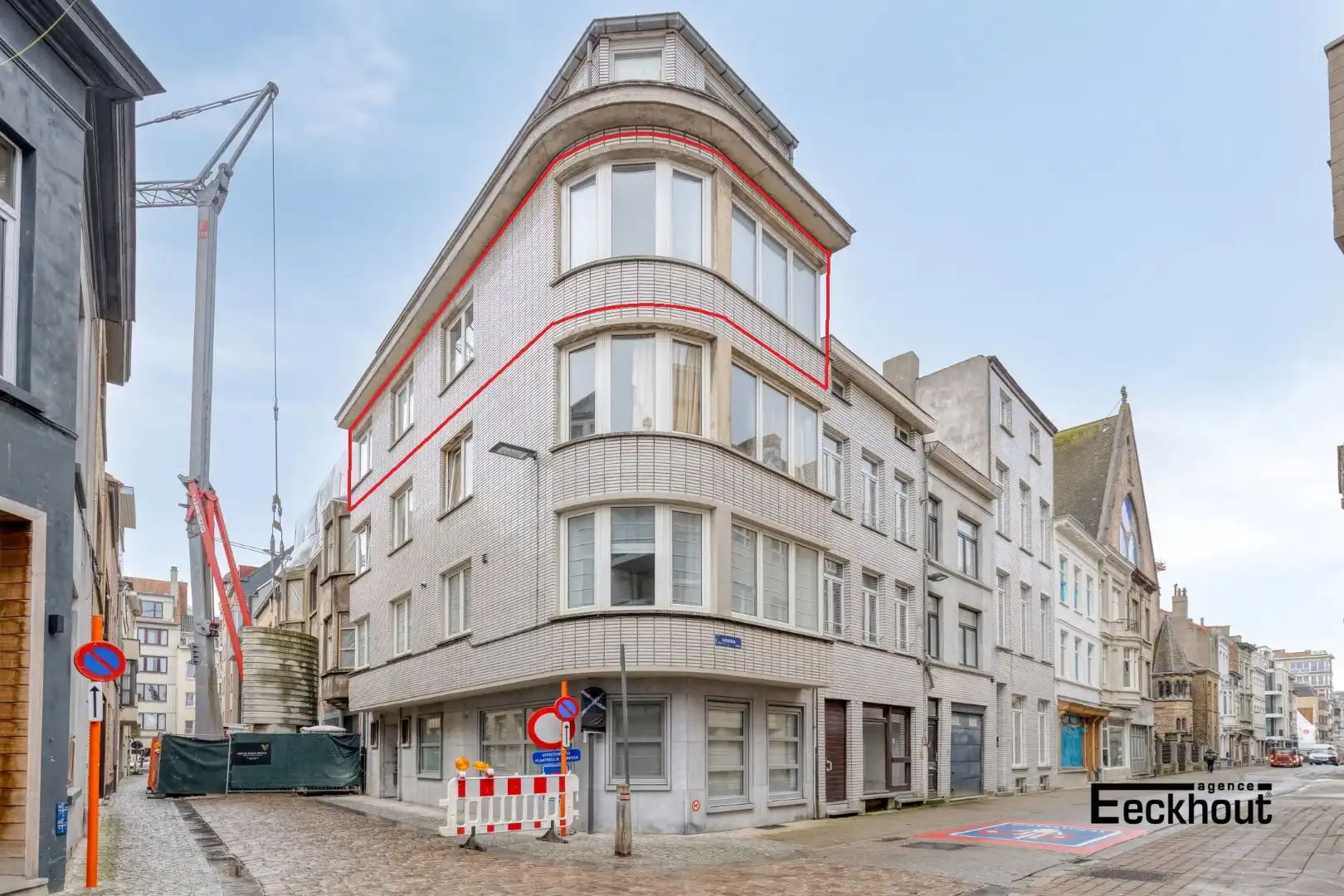 Gezellig en instapklaar hoekappartement met 2 slaapkamers in centrum Oostende foto {{pictureIndex}}