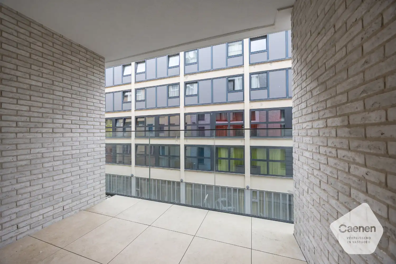 Nieuwbouw 1 slaapkamer appartement in centrum Oostende foto 9