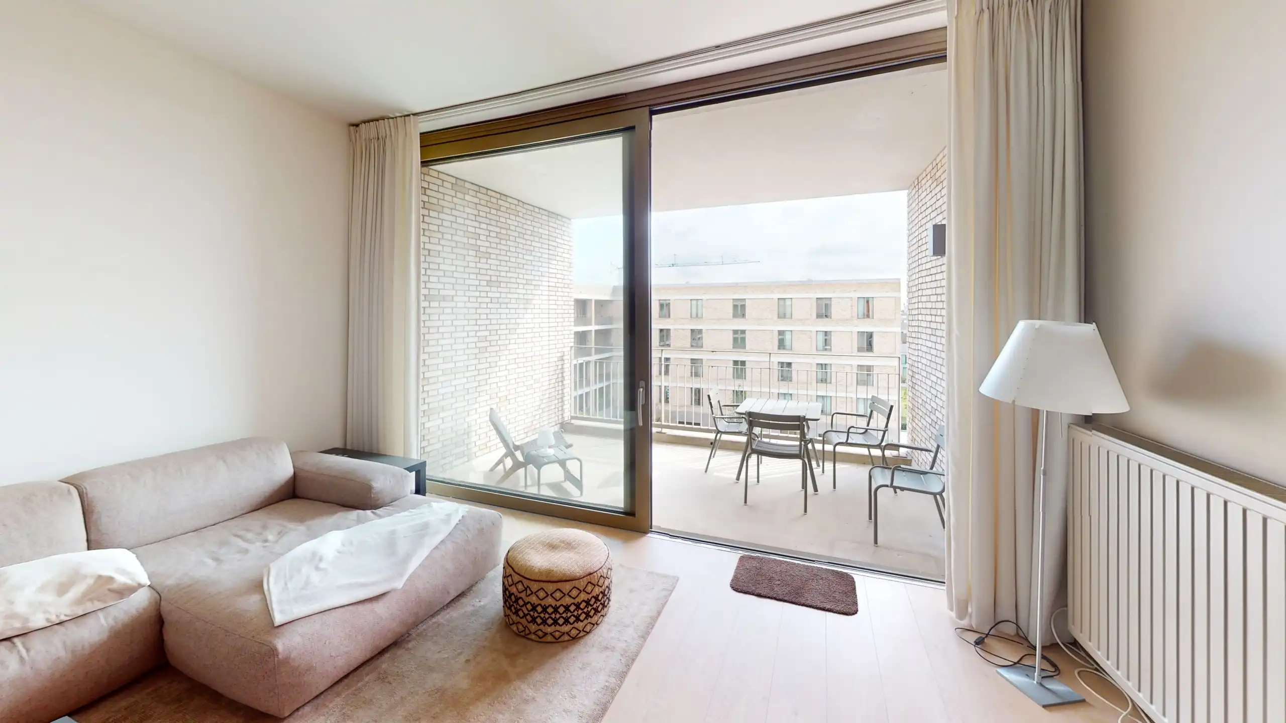 ANTWERPEN - Appartement met 2 ruime slaapkamers en terras  foto {{pictureIndex}}