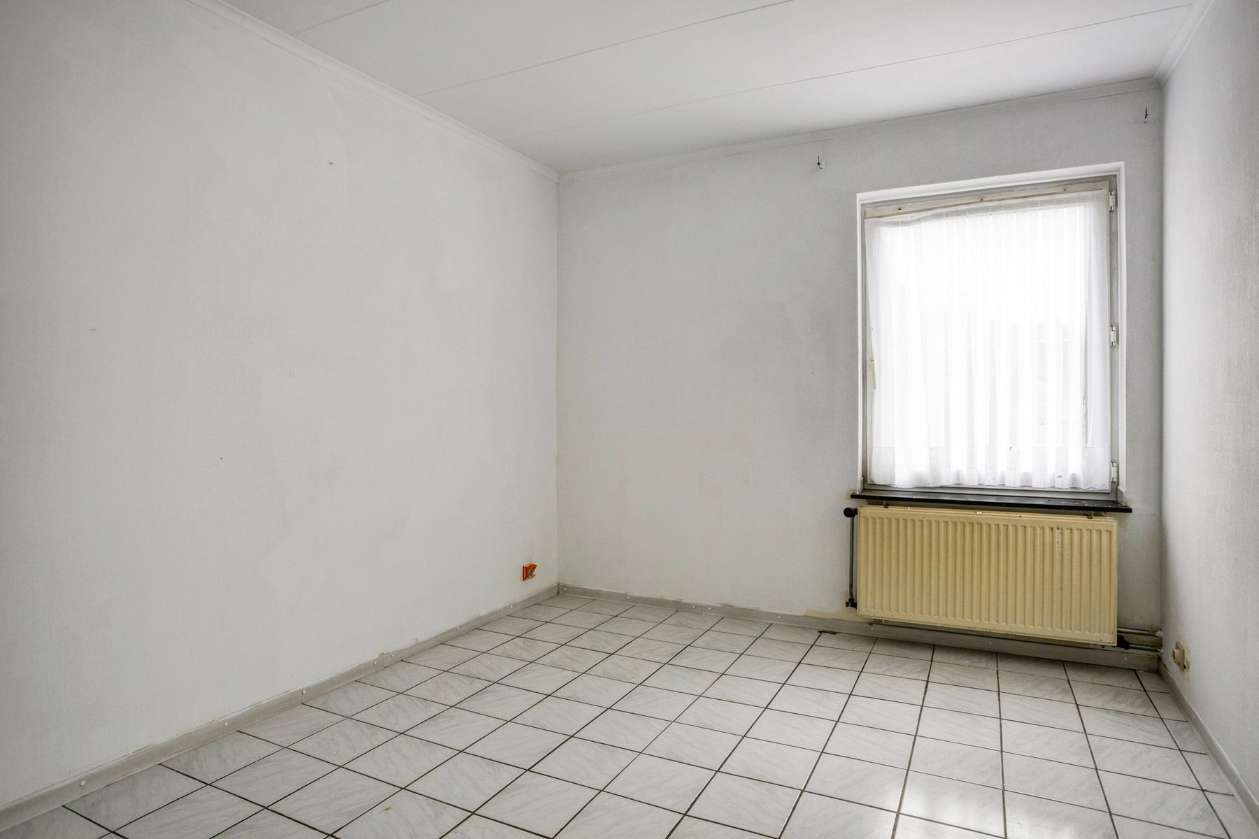 Ruime woning in Meeswijk foto 12