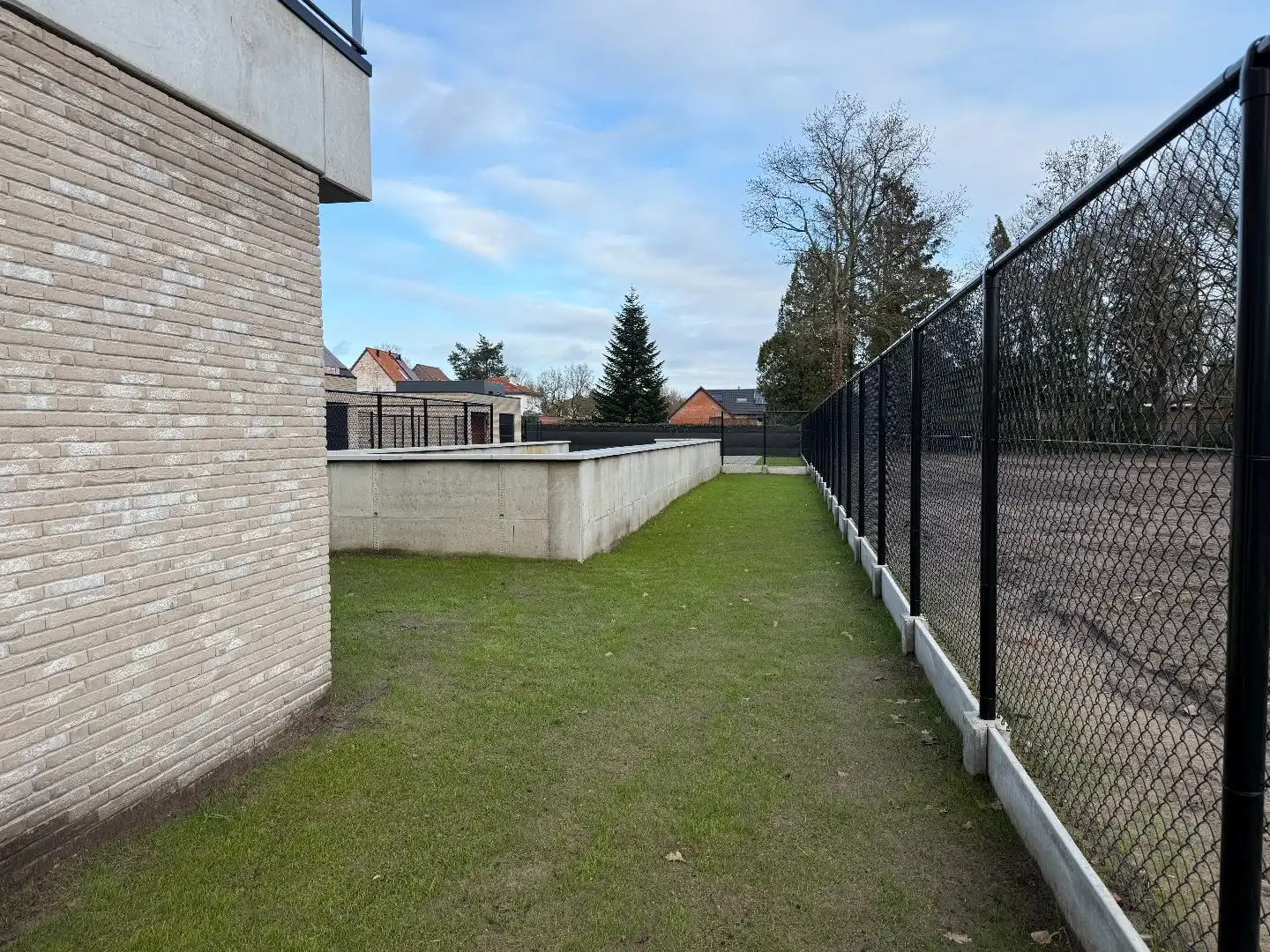 Residentie Balique - gelijkvloersappartement met zij-ingang en tuin foto 8