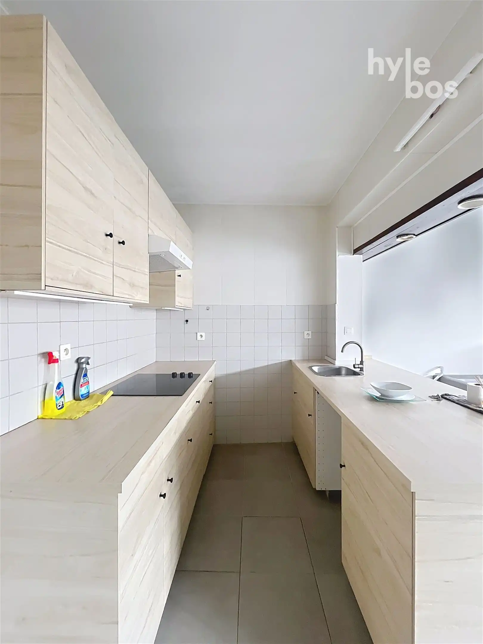 Centraal gelegen, instapklaar 2 slaapkamer appartement foto 9