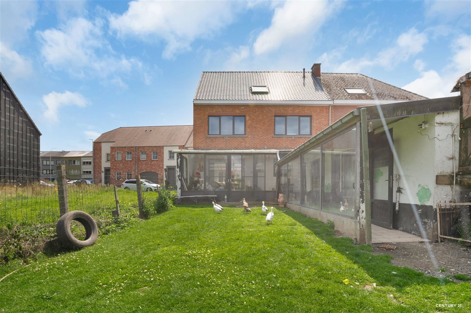 Instapklare, recent gerenoveerde woning met 3 slaapkamers foto 21