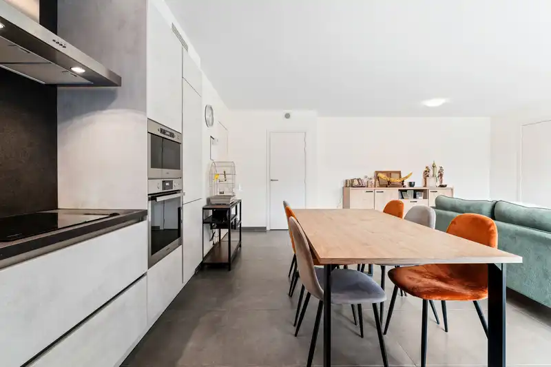 Recent en instapklaar appartement te koop in Sleidinge foto 5