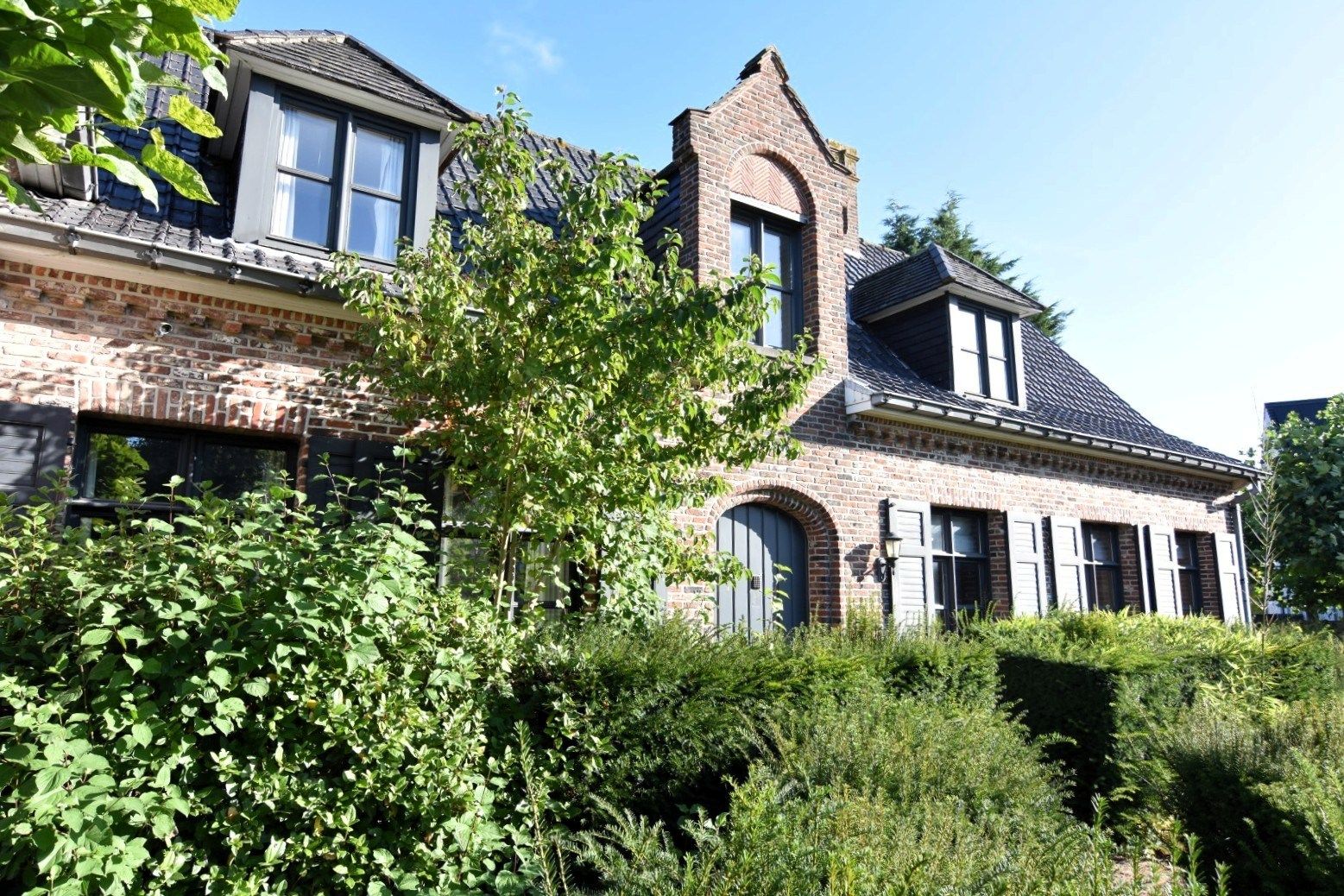 Mooi landhuis in Oekene foto 4