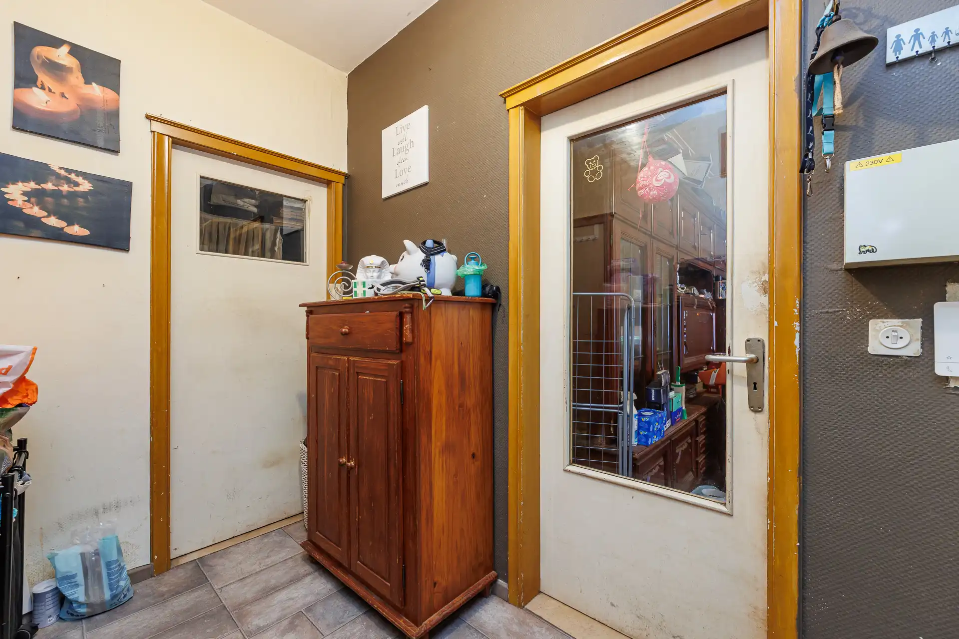 Top gelegen te renoveren app. met 2 slaapkamers en koer foto 12