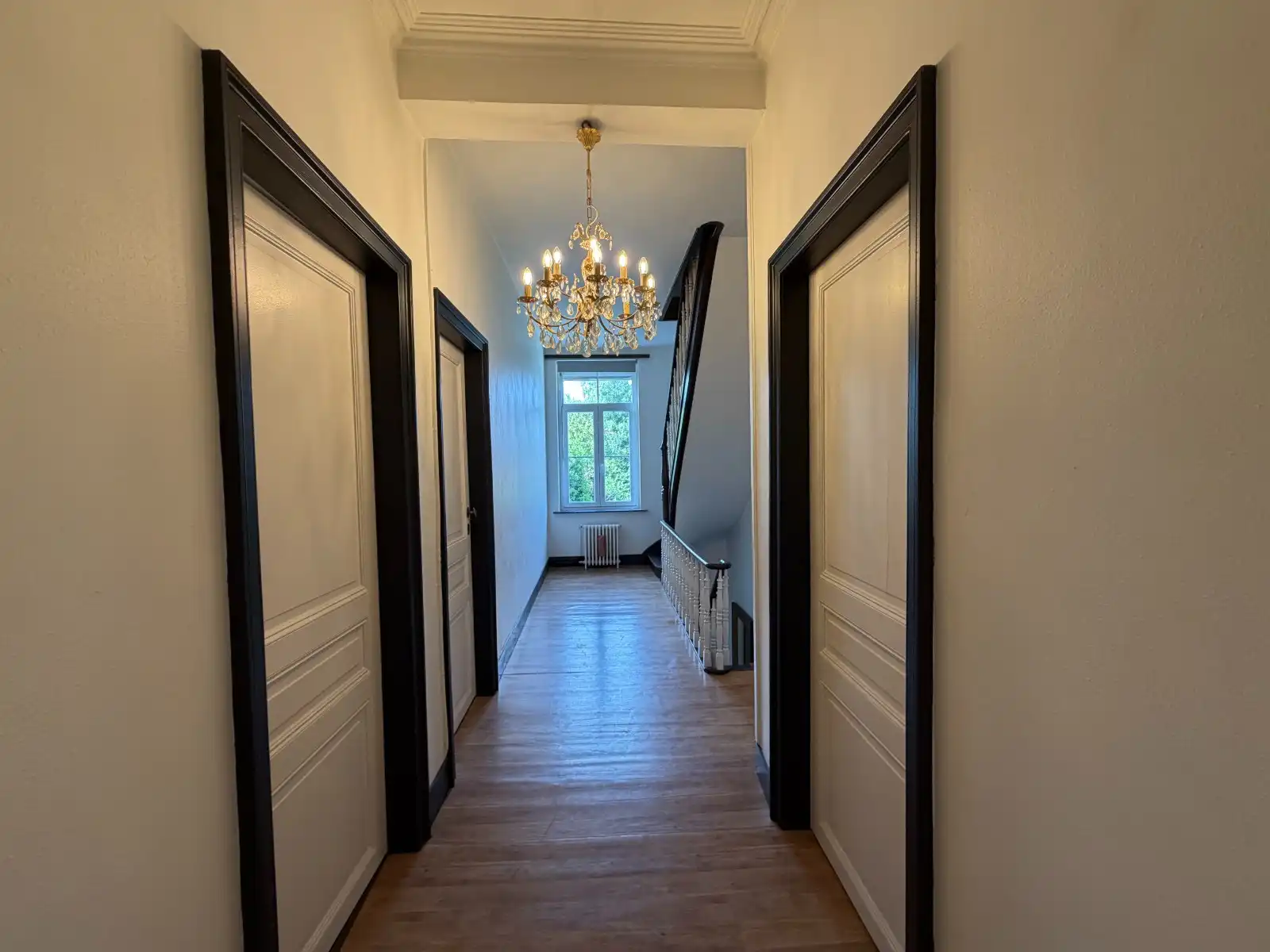Prachtig herenhuis in het centrum van Kruishoutem foto 19