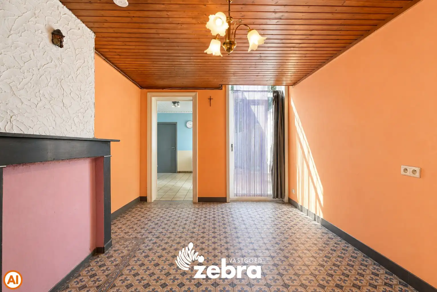 Te renoveren woning met 3 slaapkamers, kelder en zuidwestgerichte stadskoer in Tielt! foto 6