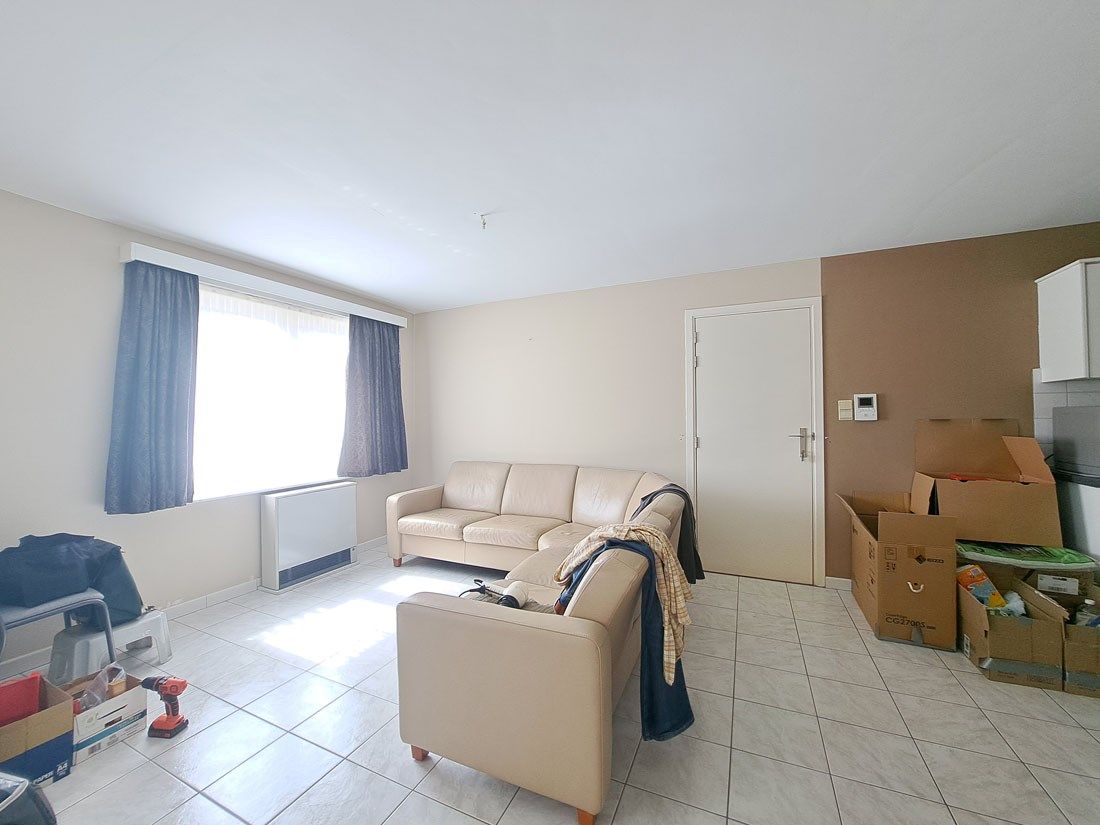 Perfect gelegen GELIJKVLOERS appartement te Lummen INCLUSIEF GARAGE foto 2