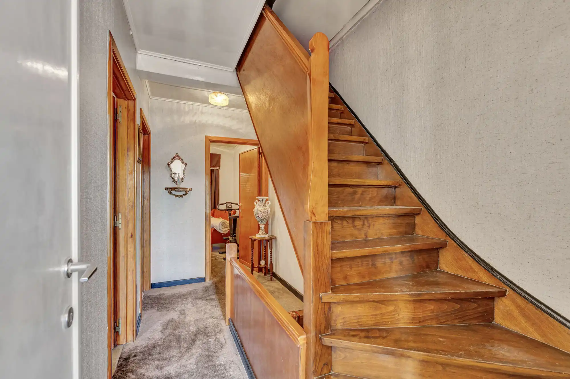 Te renoveren woning met veel potentieel te Liedekerke foto 10