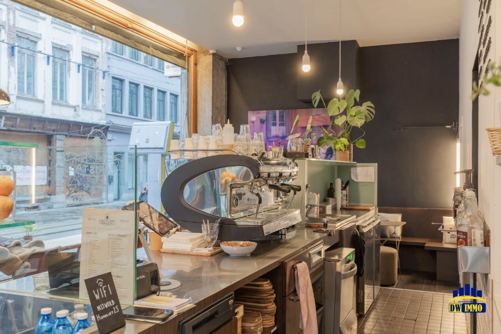 Gekende koffiebar op top locatie over te nemen in Gent-Centrum foto 14