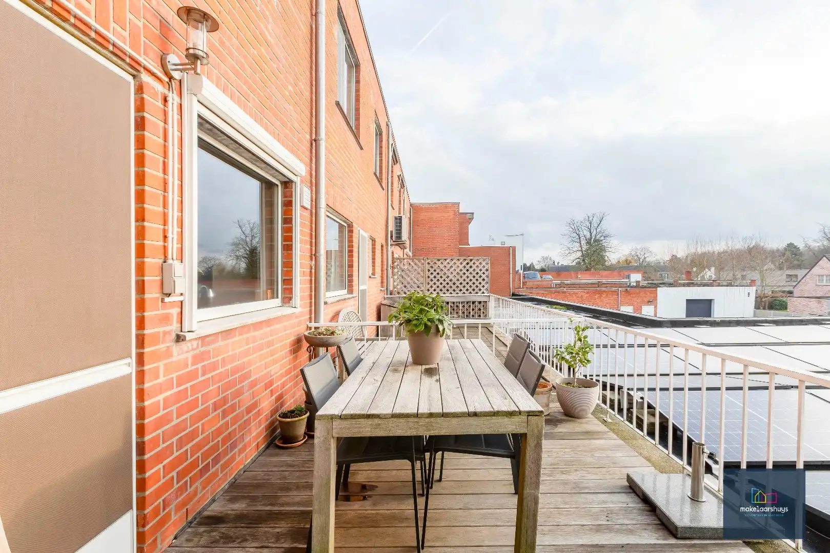 Ruim duplex appartement in centrum Mariakerke foto 13