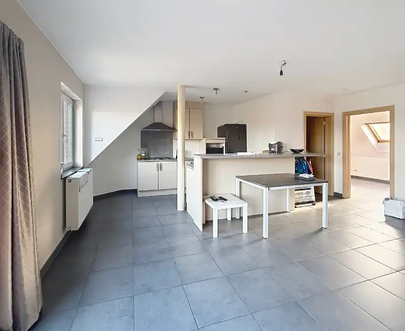 Gezellig appartement met terras in het centrum van Wondelgem foto 4