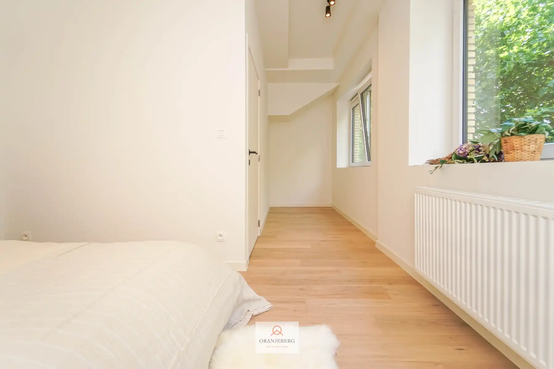 Gerenoveerd penthouse met zonnig terras in Gent foto 16