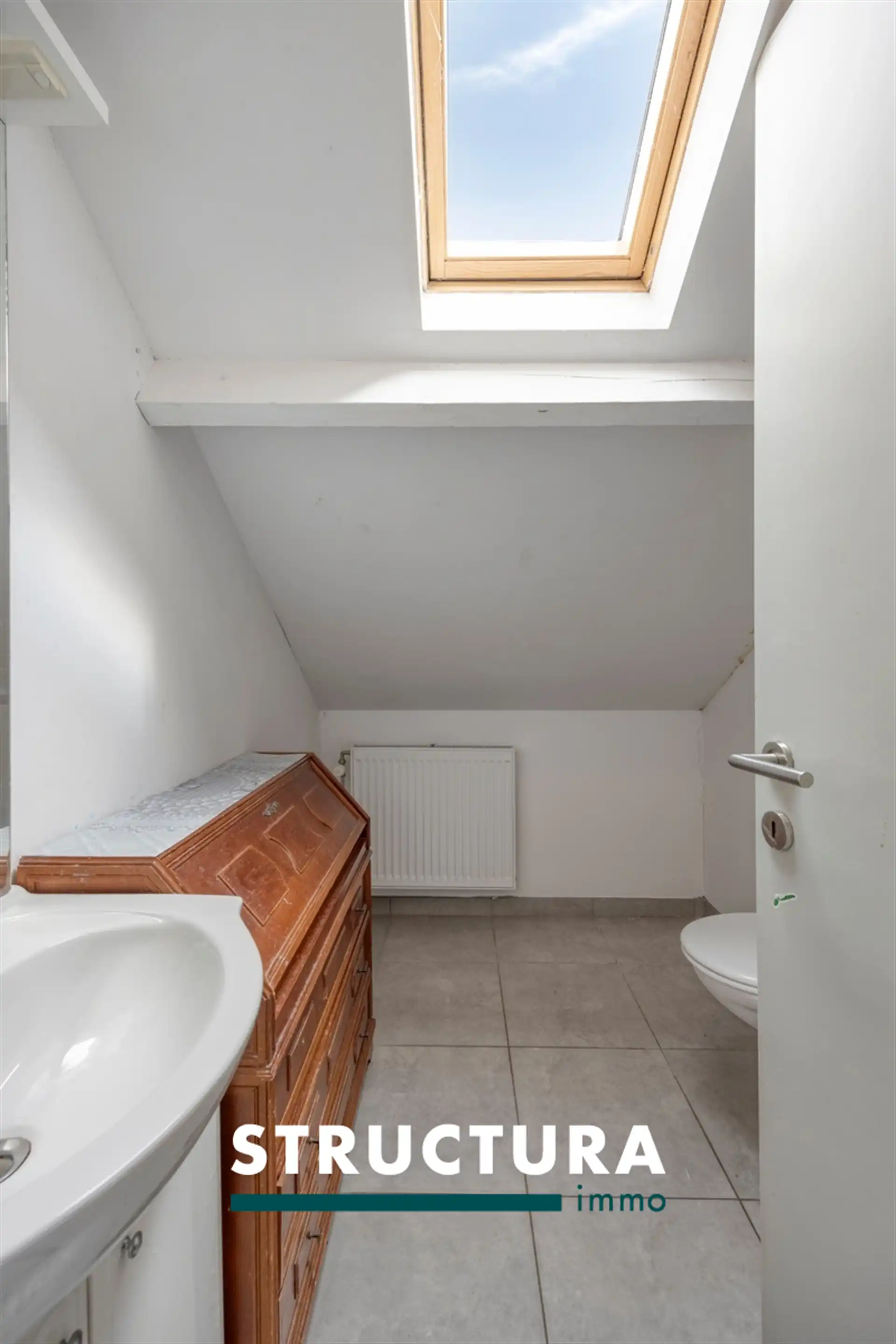 Unieke woning met polyvalent bijgebouw foto 23