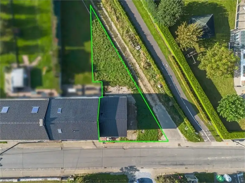 VOLLEDIG AFGEWERKTE HALFOPEN NIEUWBOUWWONING IN PASTORIJSTIJL IN WAASMONT foto 2