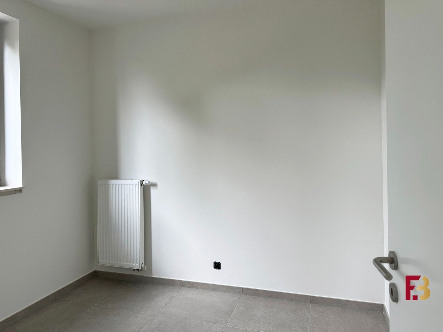 BEN-appartement met 2 slaapkamers en ruim terras te Kruisem foto 9