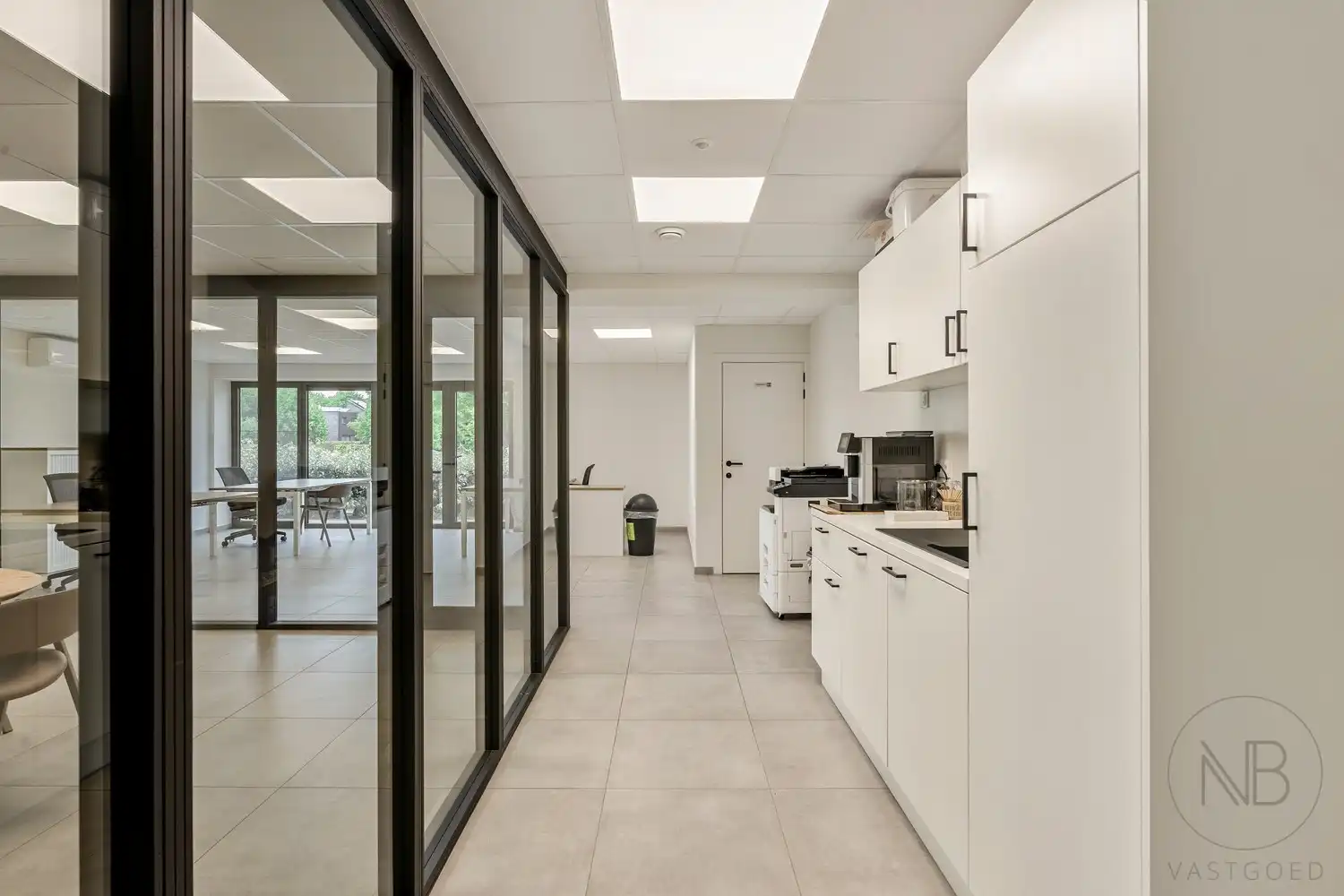 Instapklare kantoorruimte van ca. 73 m² op strategische locatie in Genk-Zuid foto 9
