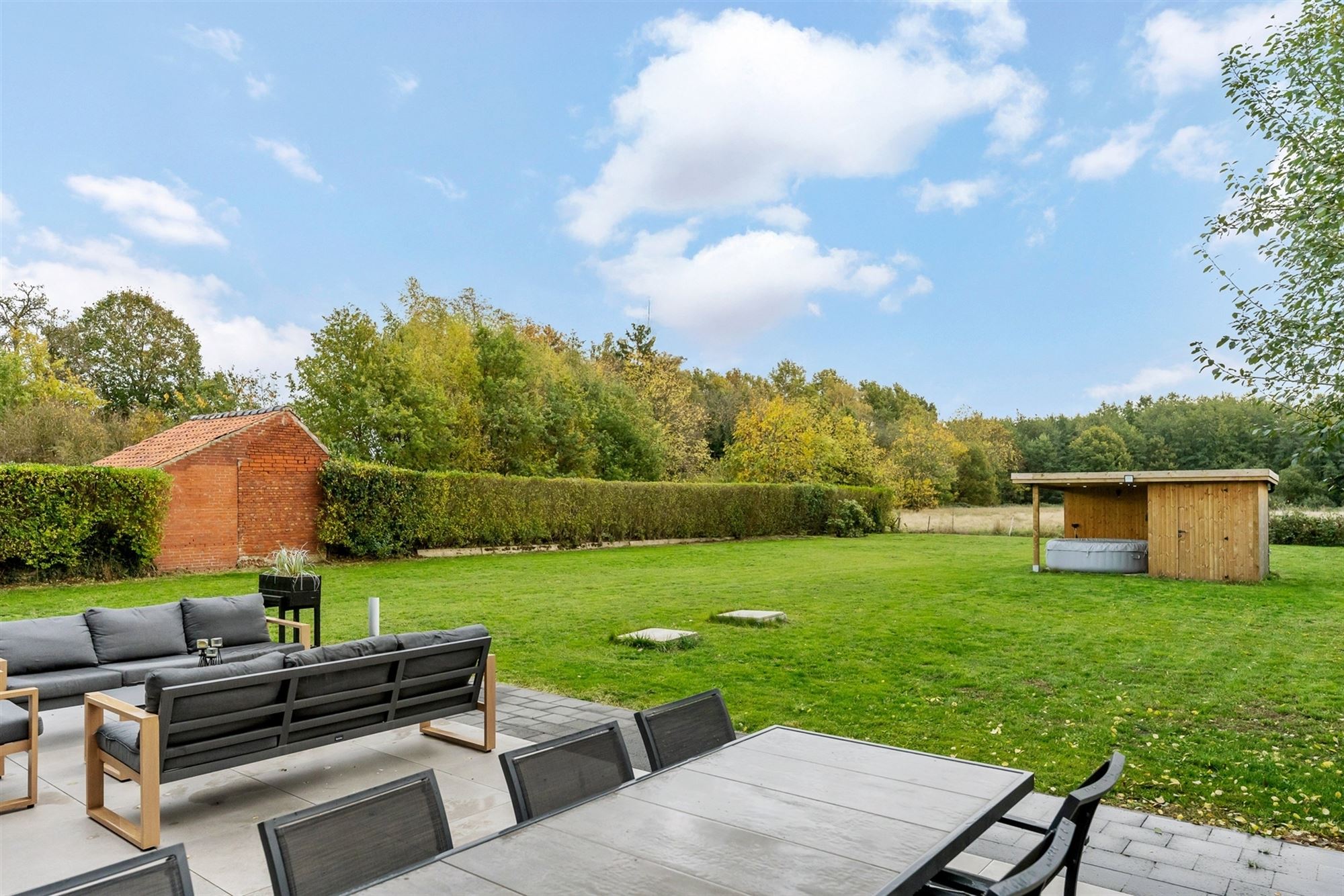 UITERST KNAP GERENOVEERDE WONING MET 3-4 SLAAPKAMERS OP EEN PERCEEL VAN 12A48CA TE BEVERLO foto 27