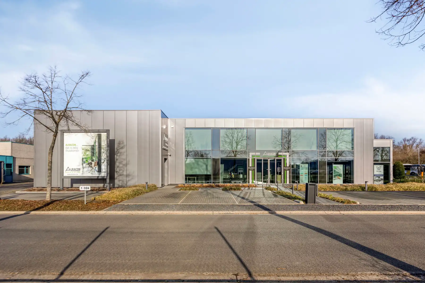 Industriegebouw met tal van mogelijkheden foto 3