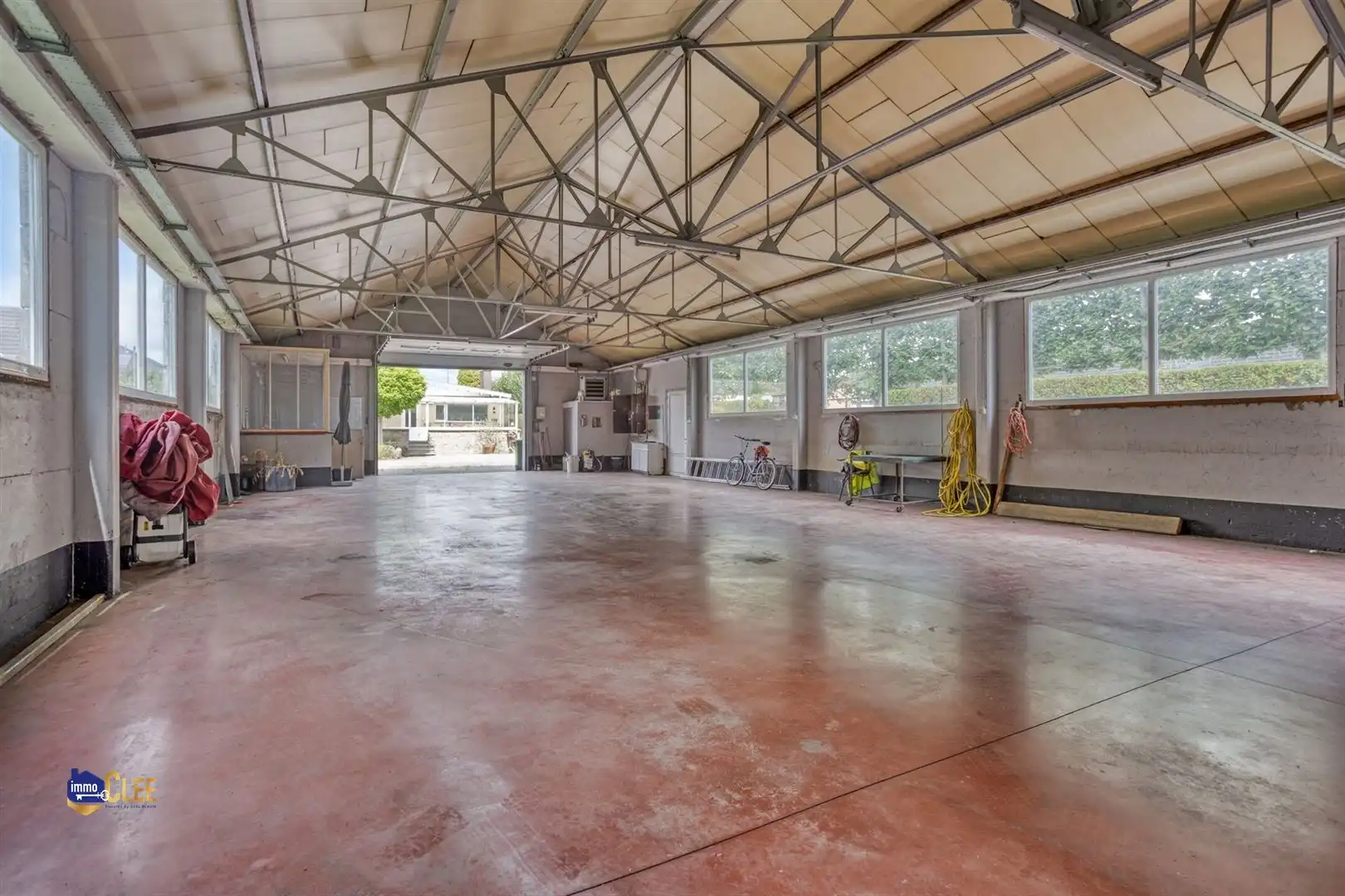 Woning met industriehal op topligging in Maasmechelen foto 27