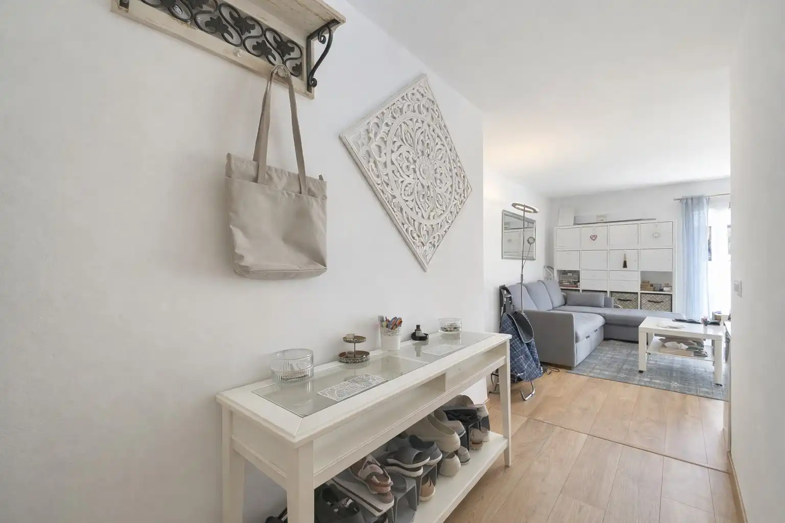 Instapklaar appartement met balkon  foto 3