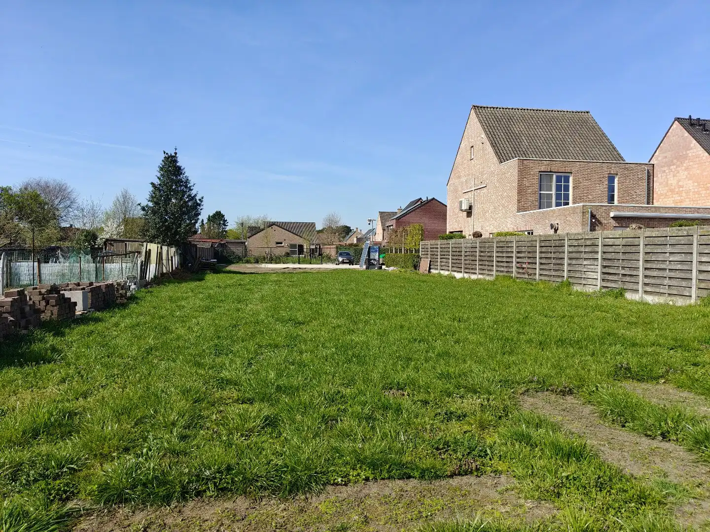 Bouwgrond van 7a54ca voor een openbebouwing in een doodlopende straat in Mol !  foto 3