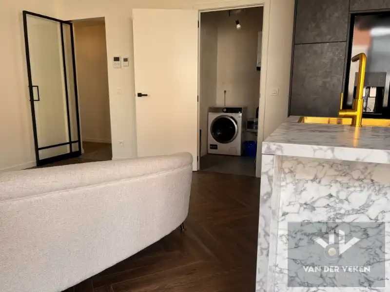 LUXUEUS AFGEWERKT NIEUWBOUWAPP MET RIANT TERRAS foto 4