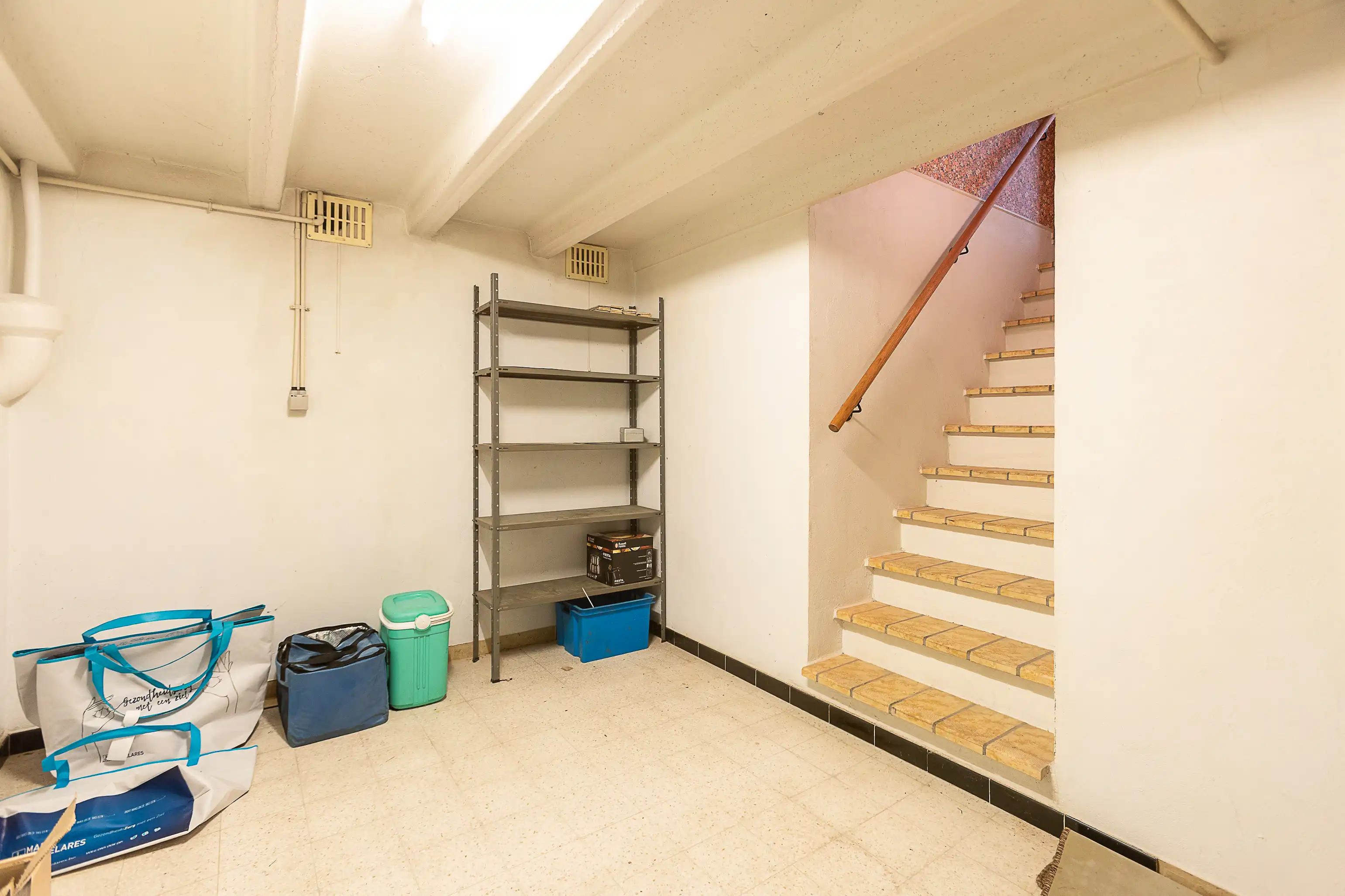 Karaktervolle, perfect onderhouden woning in Aalter foto 25