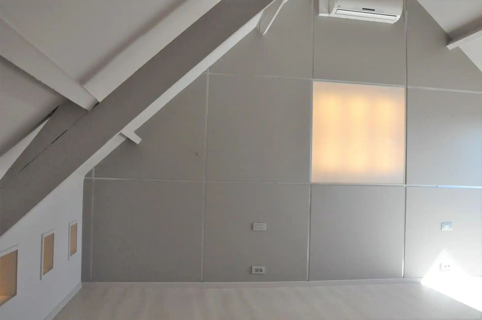 Woning met 2 slaapkamers en garage foto 14