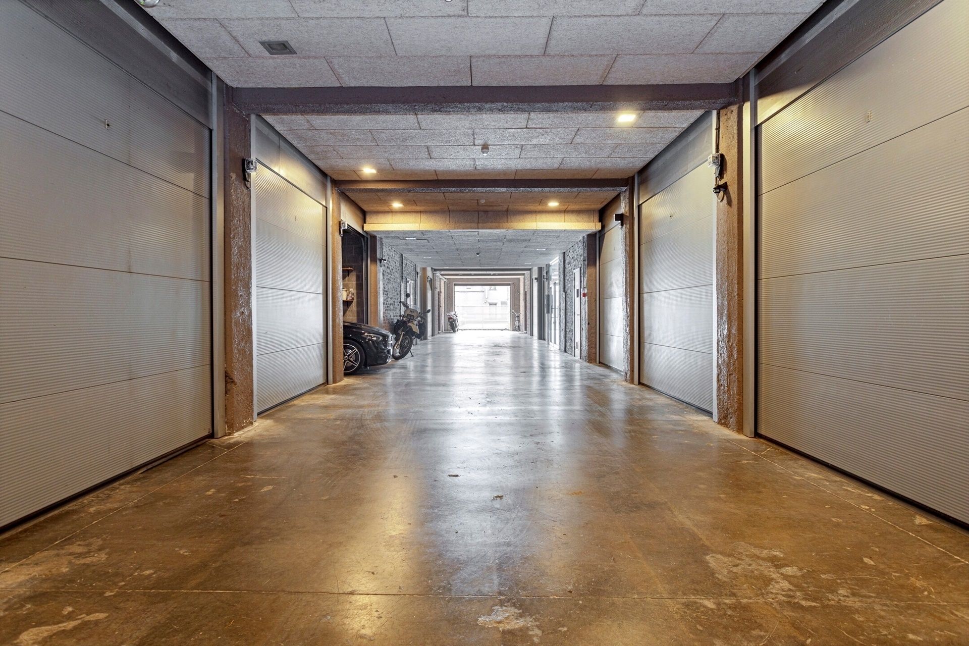 Industriële loft met uitzonderlijk ruim dakterras foto 14