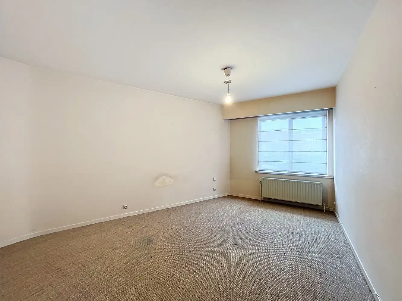 Lichtrijk appartement met 2 slaapkamers in centrum Brasschaat! foto 9