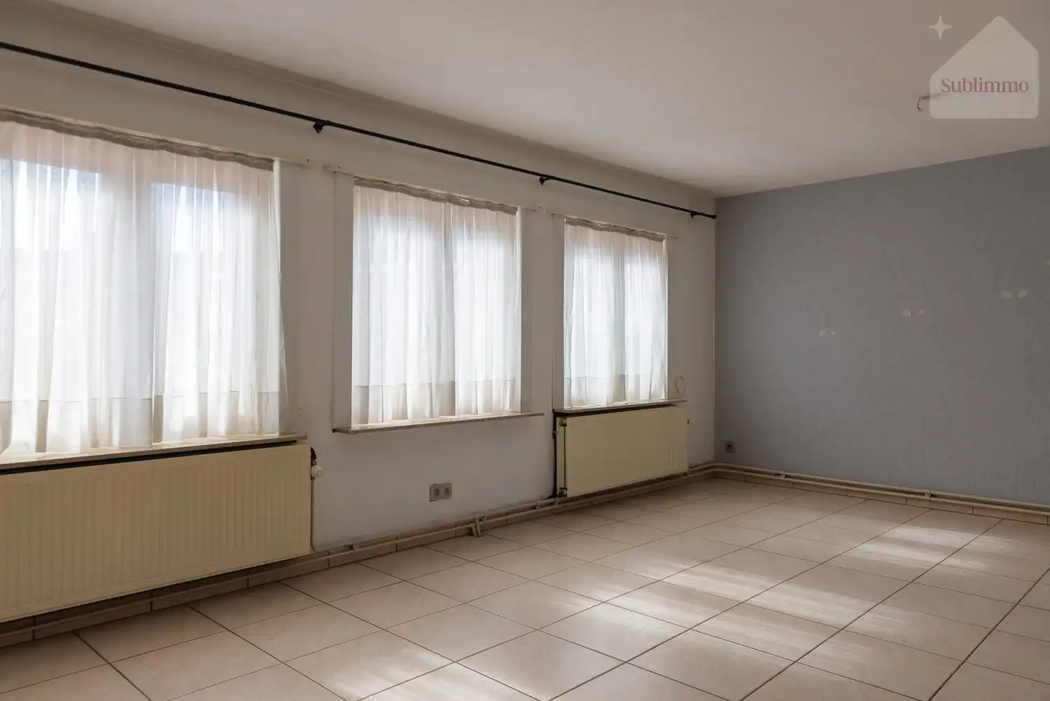 Woning met 3 slaapkamers en polyvalente ruimte foto 4