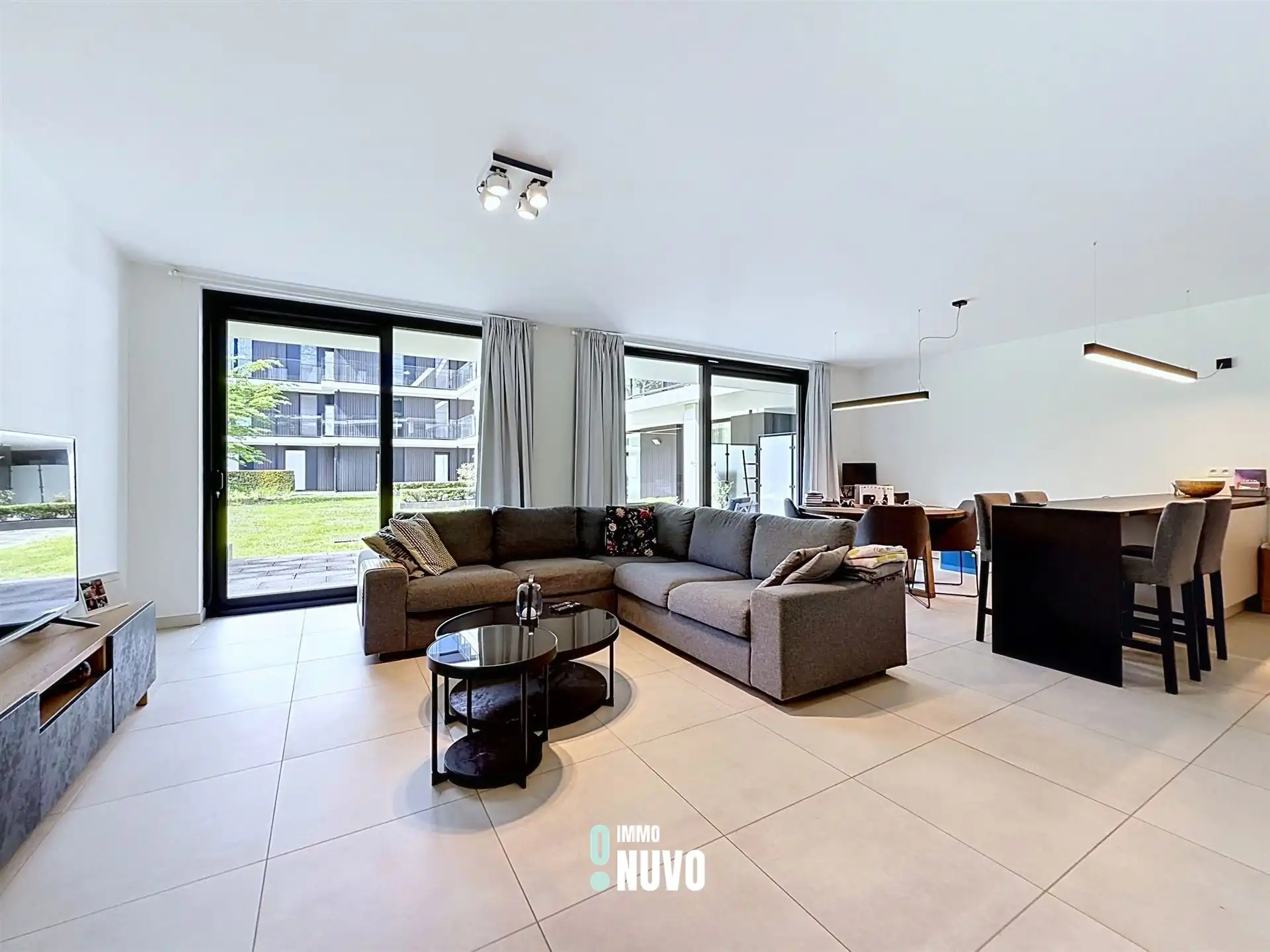 Prachtig gelijkvloers appartement op exclusieve ligging! foto 2
