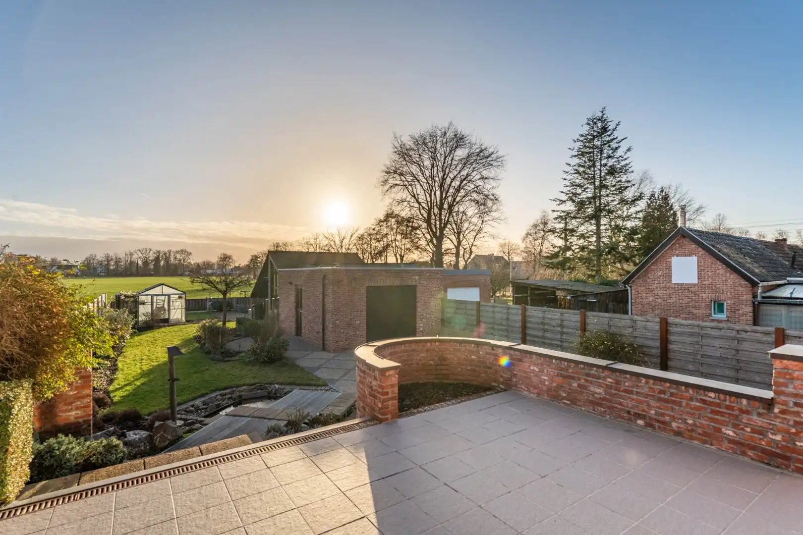 Gezinswoning met zuidgerichte tuin en garage, 5a 85ca foto 23