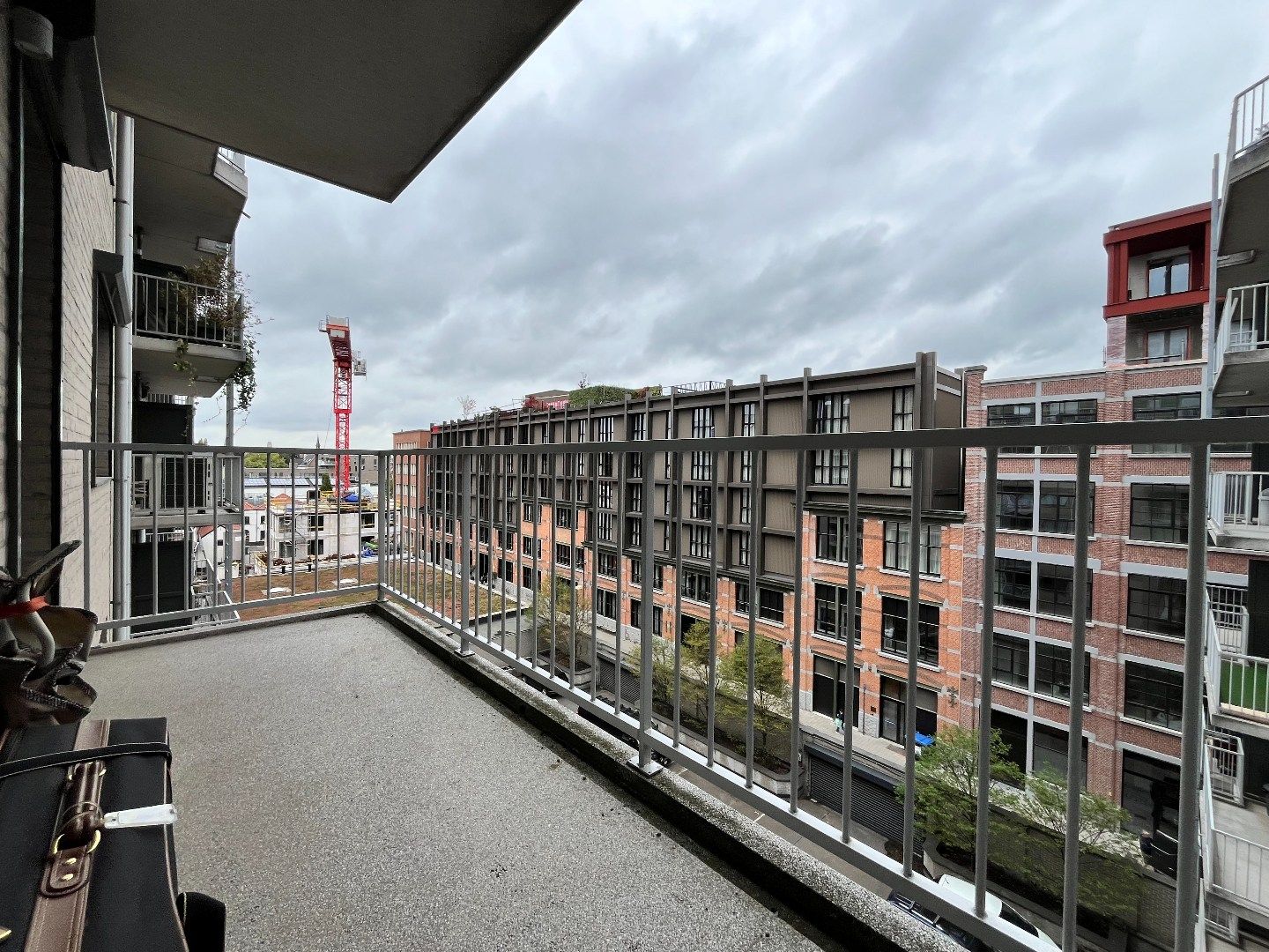 Riant 3 slpk-appartement met 2 terrassen en een garagebox foto 21