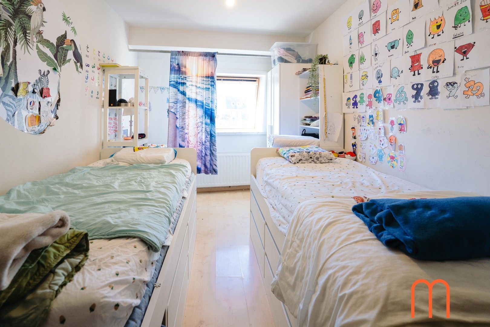 Instapklaar appartement met zicht op de Sint-Petrus-en-Pauluskerk – centrum Oostende. foto 11