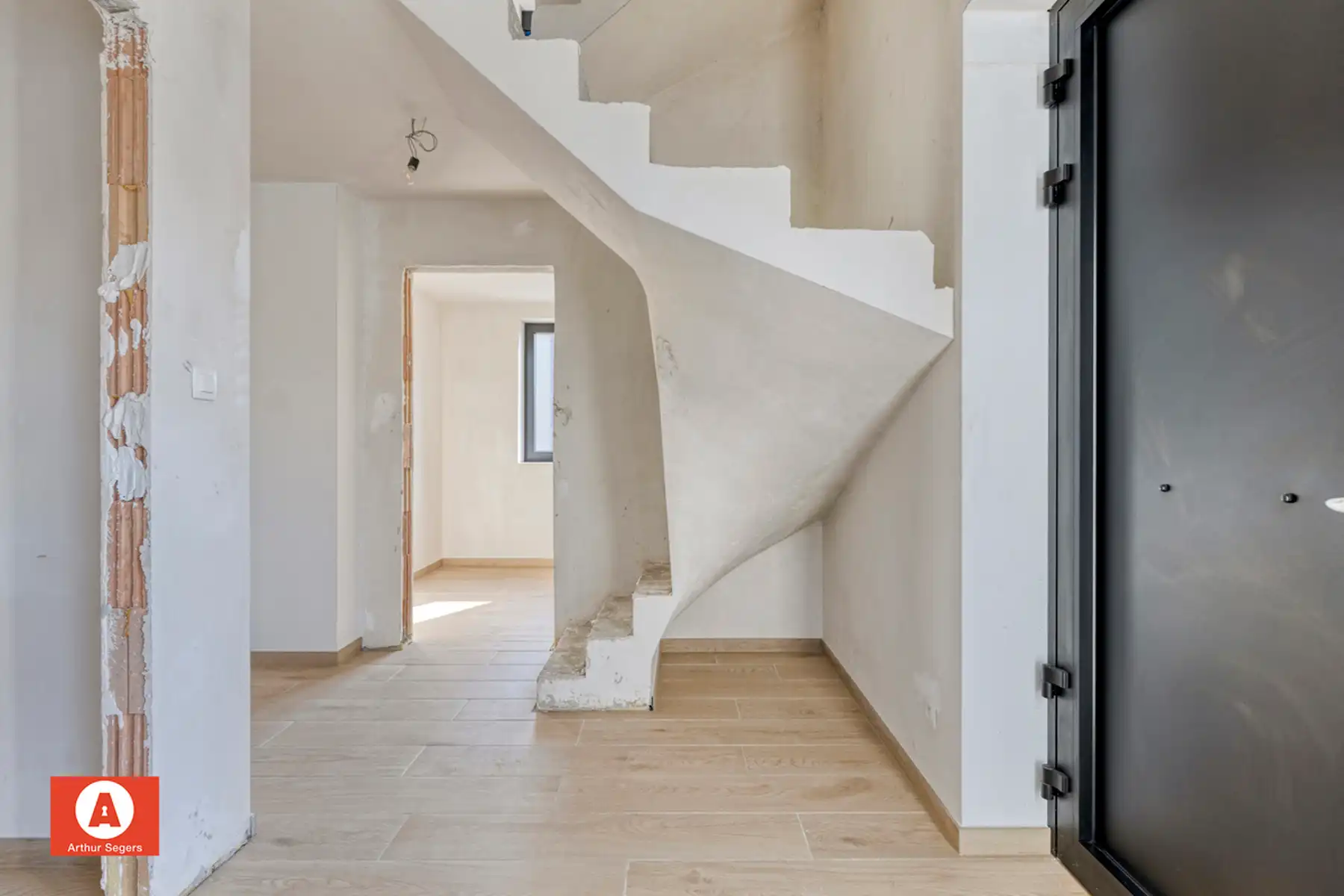 Nieuwbouwwoning met prachtig landelijk zicht foto 3