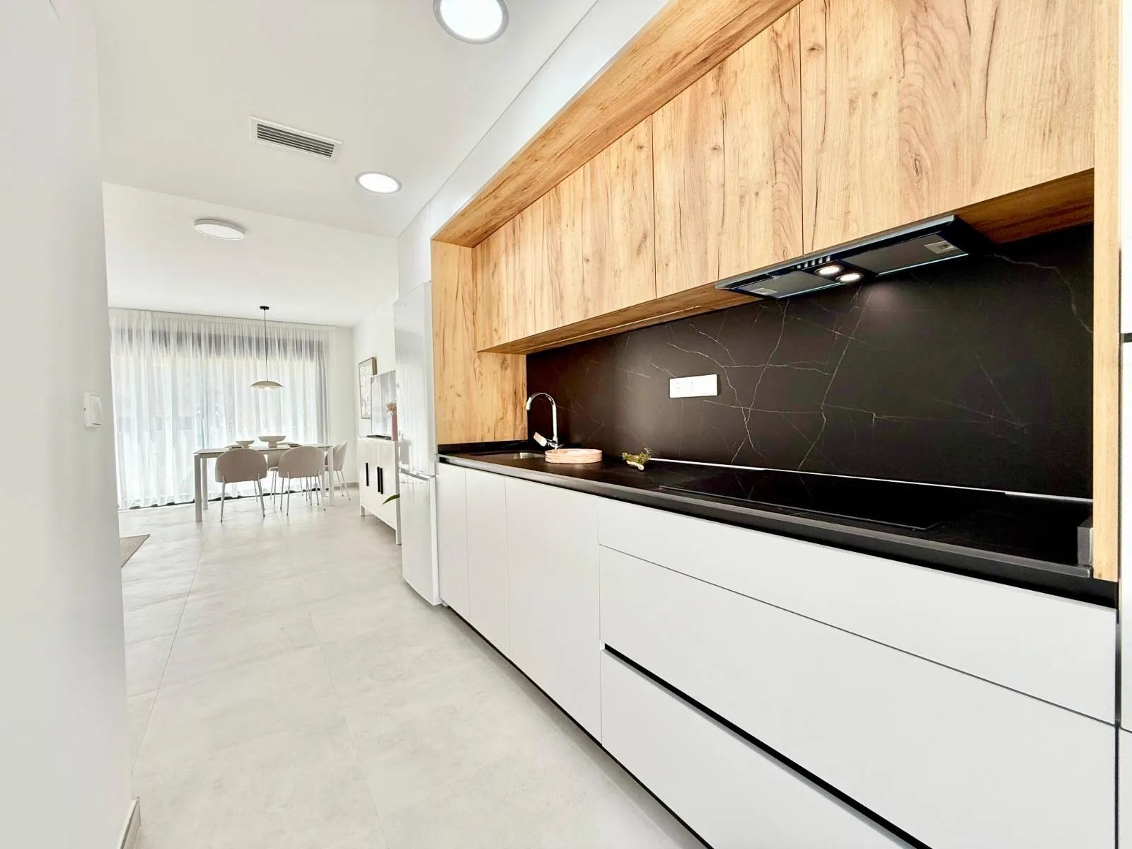 Wonen met stijl onder de Spaanse zon – moderne nieuwbouwwoningen in het hart van de Costa Blanca foto 5