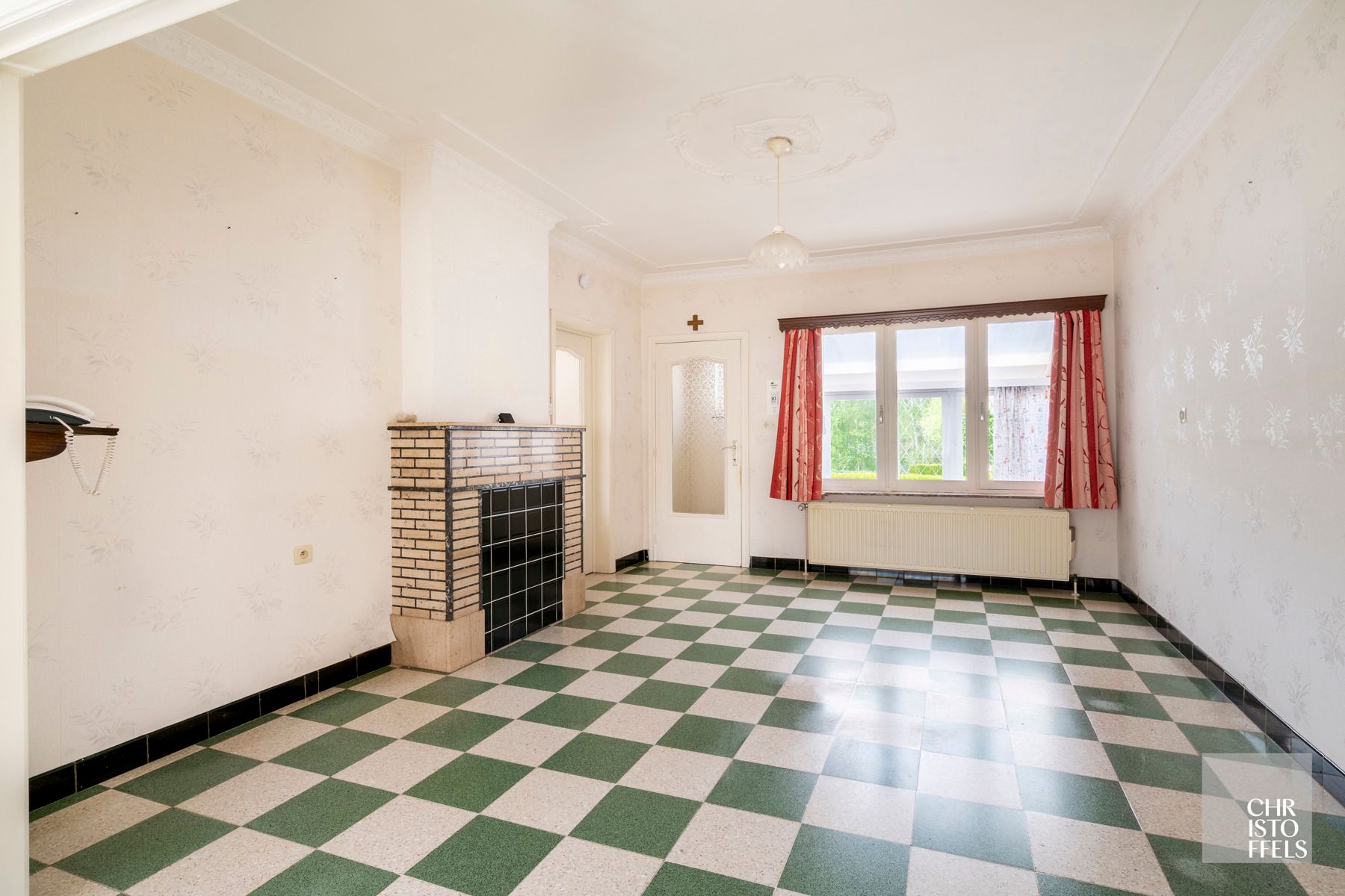 Woning met potentieel op een perceel van 983m² in Eigenbilzen! foto 9